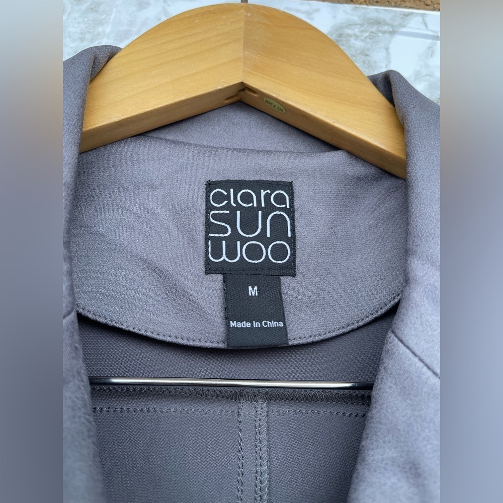 Clara Sunwoo Liquid Leather Signature Jacket size medium - Picture 4 of 11